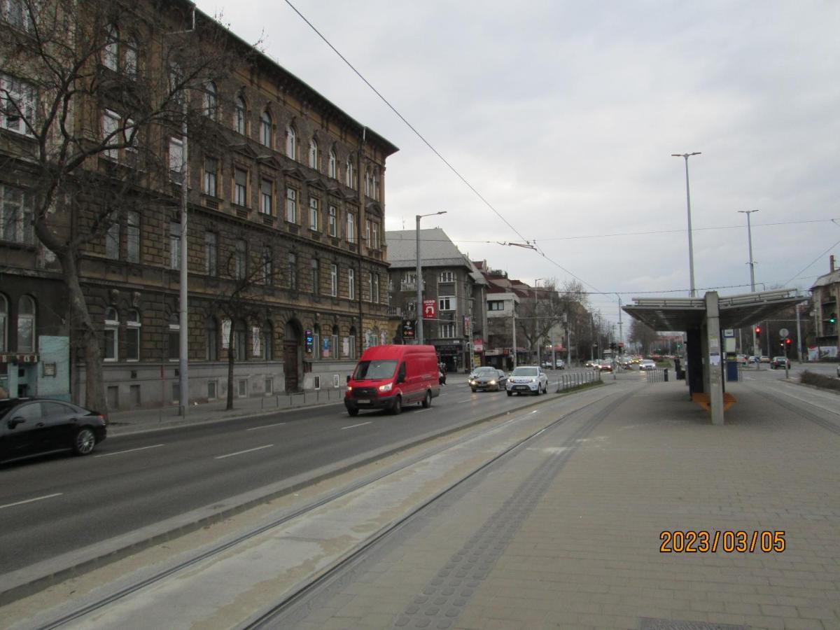 Lavender Apartment Near Heroes' Square & Puskas Stadium Budapeşte Dış mekan fotoğraf